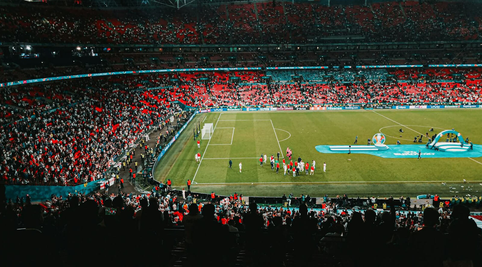 山猫对决自,由人,平分秋色,500体育首页,即时比分,比分直播,足球比分直播,500官网