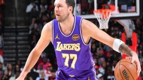 澳超分析：一队结构性问题显露，4胜3期专家质合推荐